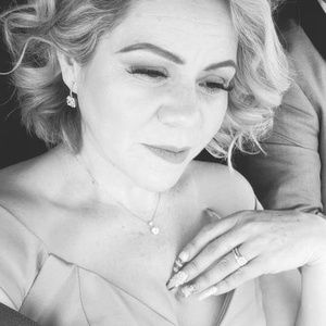 Meet your Posher, Alejandra